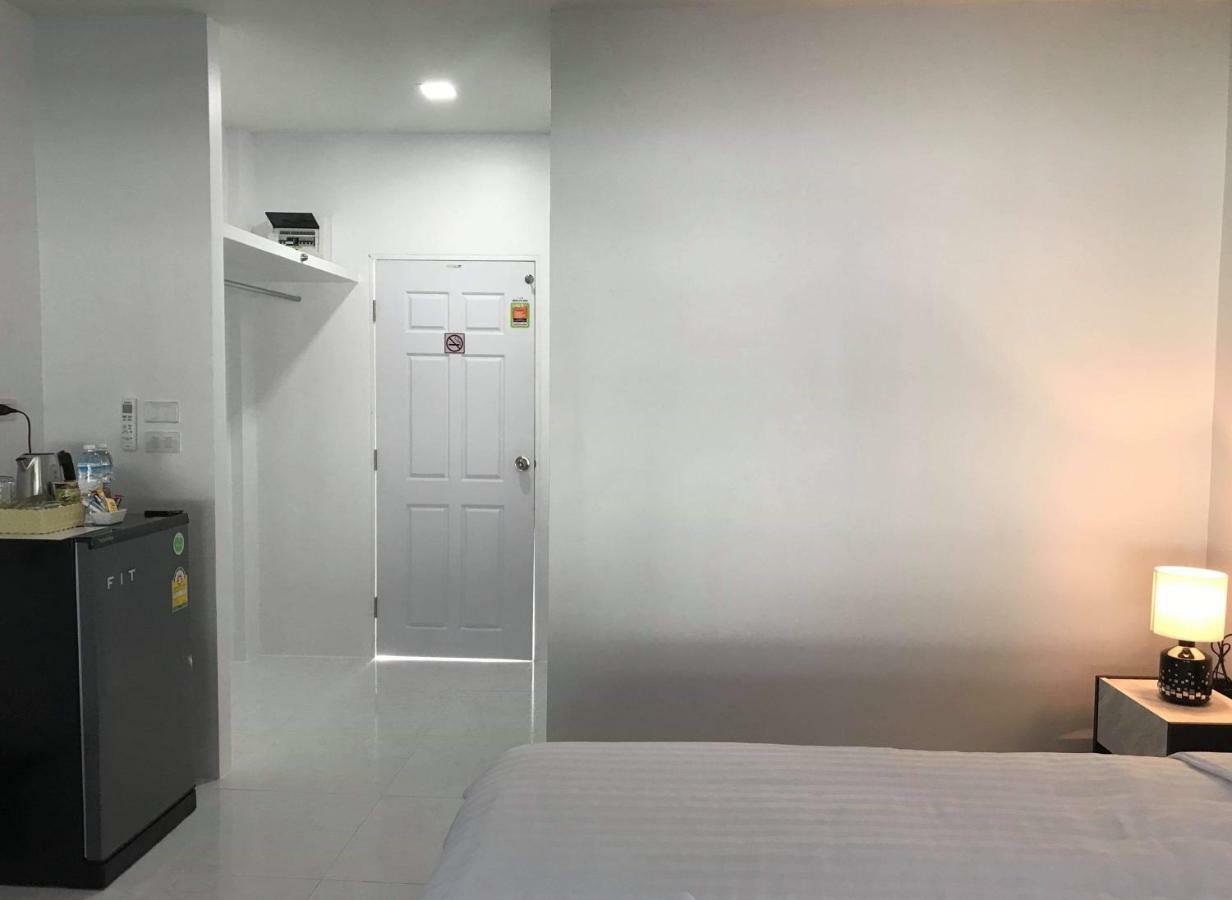 Airport Pearl Residence Nai Yang Exterior photo